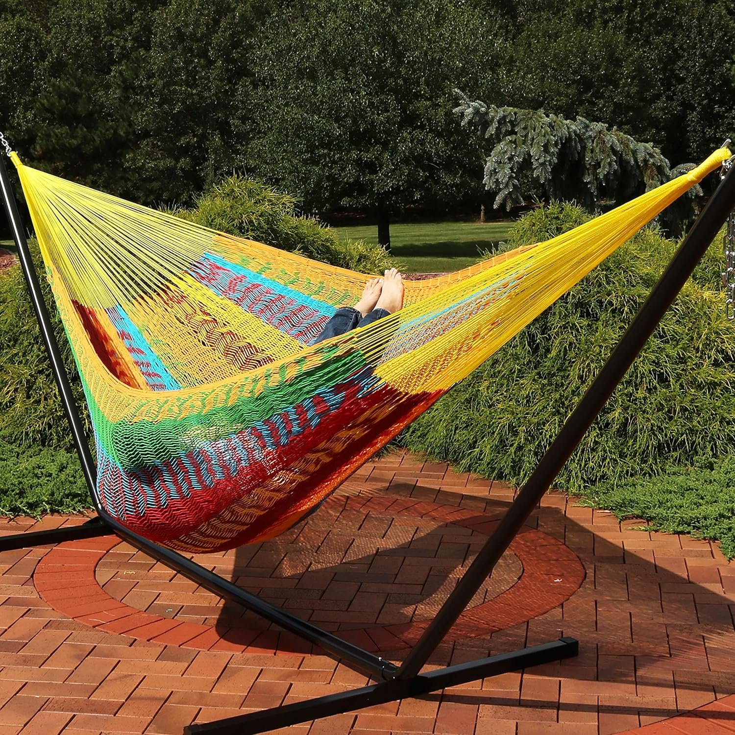 Sunnydaze Handwoven XXL Thick Cord Mayan Family Hammock for Outside - 625-Pound Capacity - Black/Natural